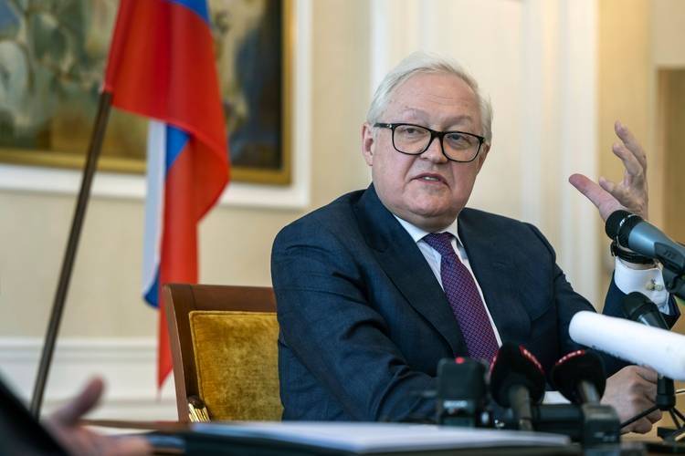 朱拉尼丢掉首都<strong></p>
<p>原油加热器</strong>,叙利亚“群雄并立”,阿萨德凭什么东山再起?