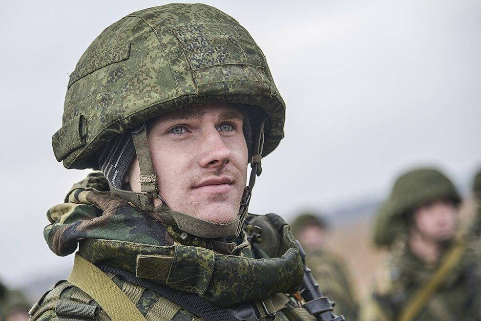 军队哗变开始了<strong></p>
<p>嘉实原油基金</strong>,俄乌同时暴露重大危机?泽连斯基最先捅了马蜂窝