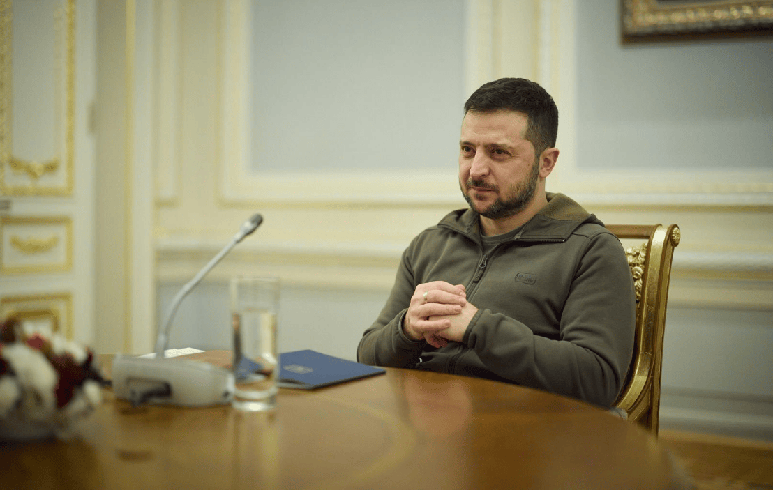 俄乌重大转折点来了？基辅内部抗议内讧之际<strong></p>
<p>中原油田官网</strong>，俄军渗透部队的伏击，正撕裂乌克兰东部最后的防线