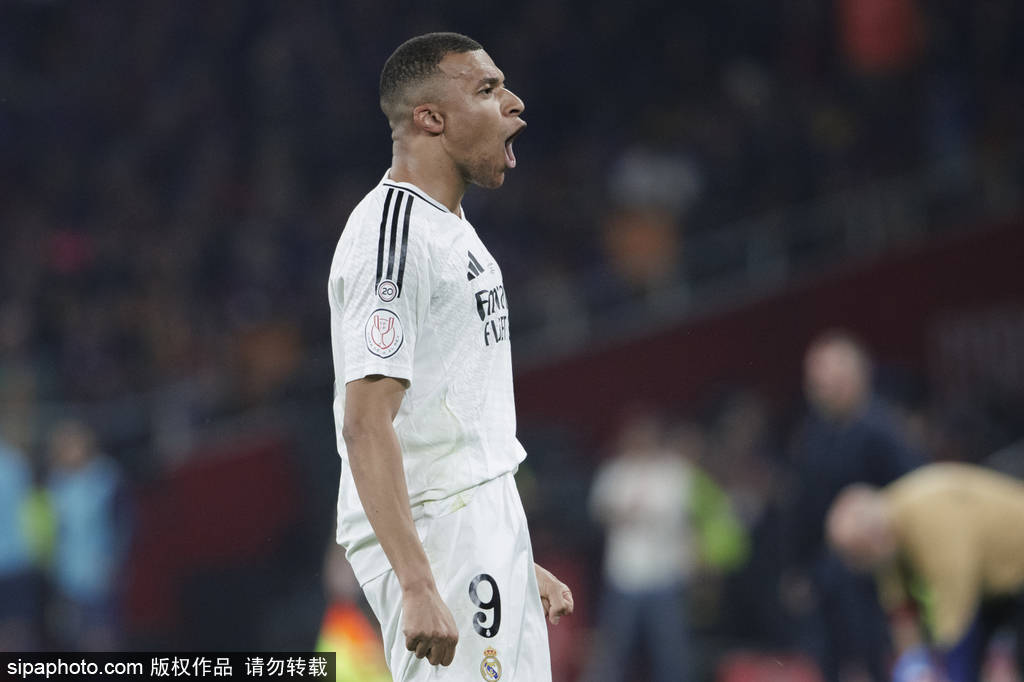 接过传奇号码<strong></p>
<p>中原油田官网</strong>!官方:姆巴佩改穿皇马10号球衣