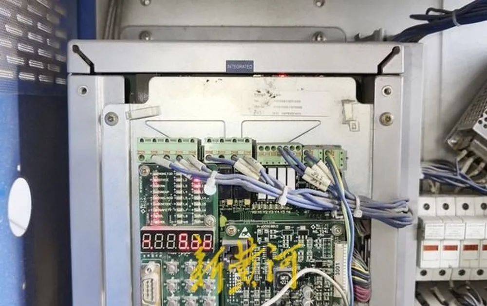 河北唐山一小区居民称电梯故障频发<strong></p>
<p>中原油田官网</strong>,质疑检测公司“走过场”,市监部门回应