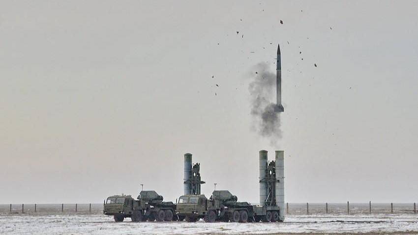 不要红旗-9BE?伊朗成功完成S-400实弹演练<strong></p>
<p>中原油田官网</strong>,计划在400公里外锁定F-35I?