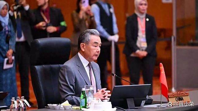 拒绝中方邀请后<strong></p>
<p>原油投资平台</strong>，韩外长深夜致电北京，王毅三句话点破韩方小心思