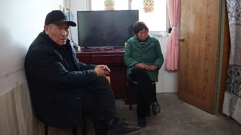 山西女教师新婚8个月遇害！警方掘坟提取DNA<strong></p>
<p>西原油</strong>，丈夫被判无罪后再受审