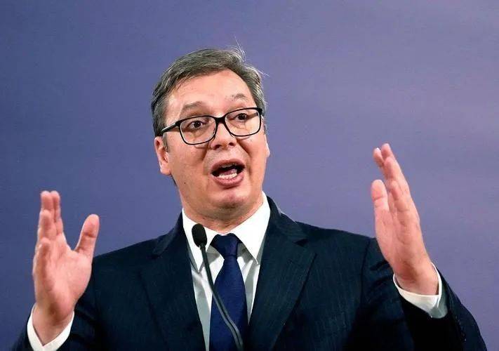 下个月的9.3阅兵<strong></p>
<p>原油波</strong>，又有两国领导人确认出席，想跟中方当面谈合作，待的时间一个比一个久？