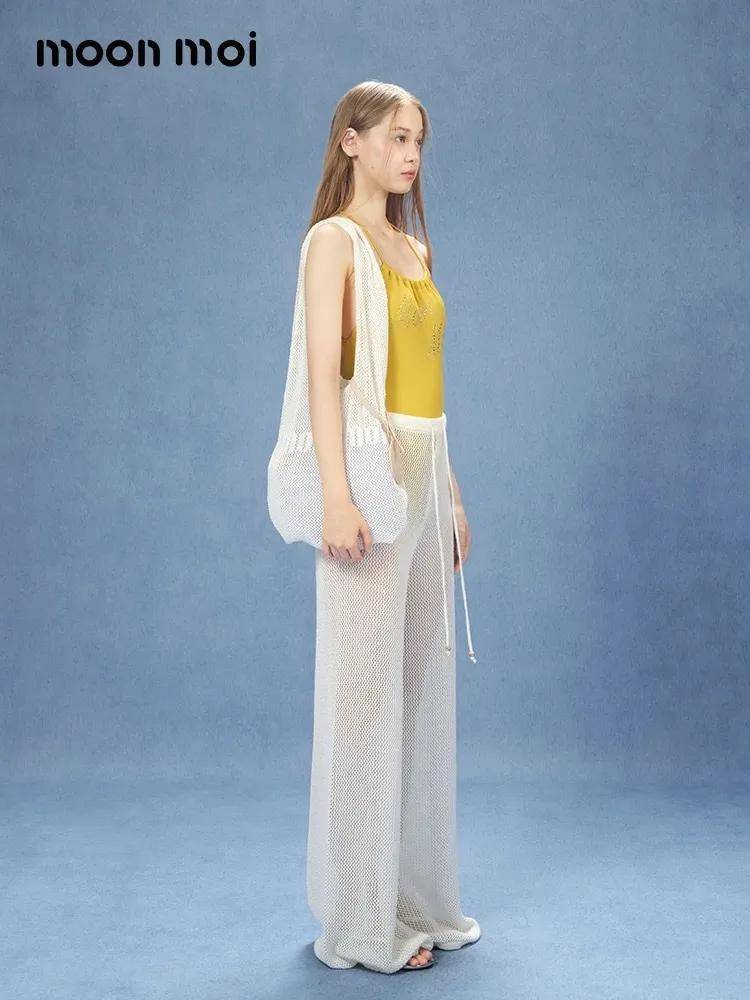 怒撕经纪公司后赵露思开启直播<strong></p>
<p>原油波</strong>，同款花卷、包包都卖爆