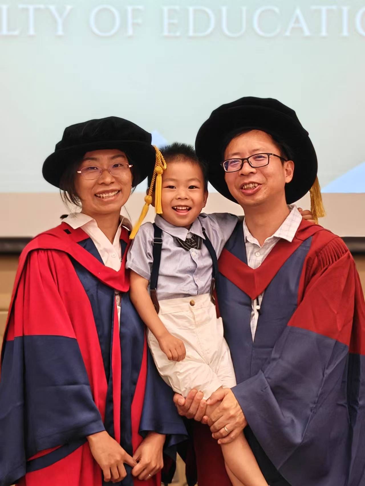 港大女博士放弃985回甘肃<strong></p>
<p>原油波</strong>,研究县城“失败者”