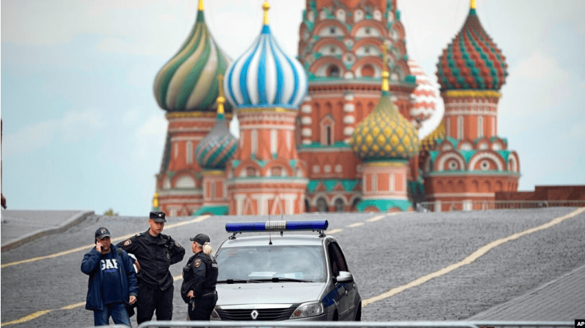 金灿荣：俄罗斯的这些动作<strong></p>
<p>今天原油走势</strong>，明眼人一看就知道是冲着中国