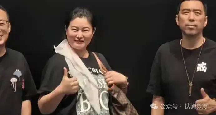 从爆红到突然消失好几年<strong></p>
<p>今天原油走势</strong>,再出现已经胖到大家不敢认了?