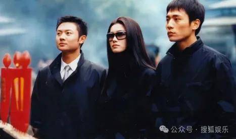 从爆红到突然消失好几年<strong></p>
<p>今天原油走势</strong>,再出现已经胖到大家不敢认了?