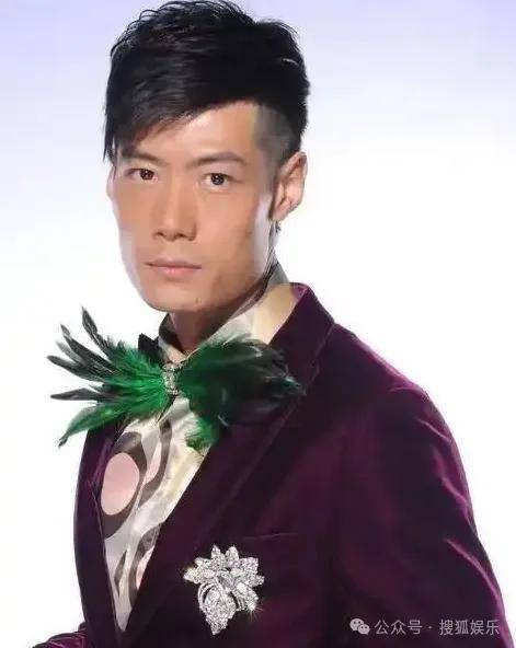 从爆红到突然消失好几年<strong></p>
<p>今天原油走势</strong>,再出现已经胖到大家不敢认了?