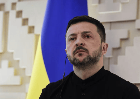 中方的话听不进去？泽连斯基突然换了新打法<strong></p>
<p>美原油指</strong>，乌克兰宣布制裁中企，外交部：必须改正错误！