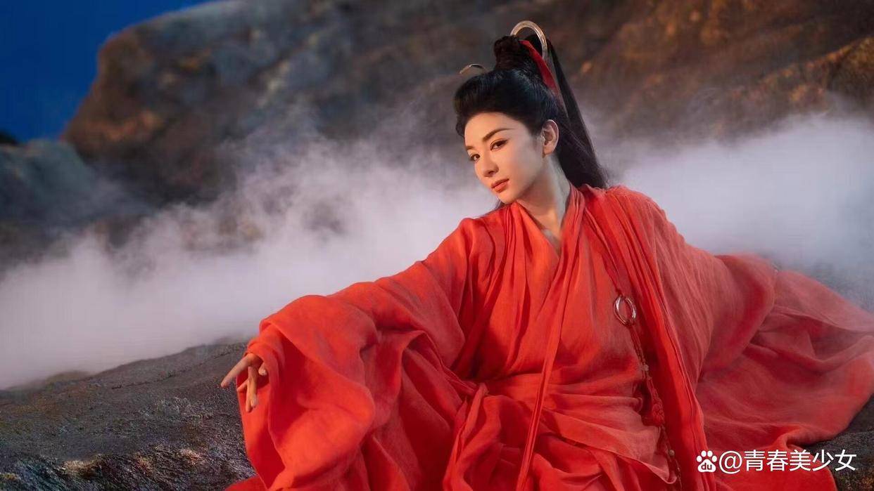 考古|黄奕为护女怒怼网友<strong></p>
<p>原油价格趋势</strong>,曾被霍思燕点名炮轰,近年靠综艺翻红的童年女神再引争议?