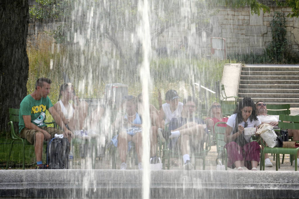 法国正经历“文化战争”：空调是极右翼的东西吗<strong></p>
<p>原油价格趋势</strong>？