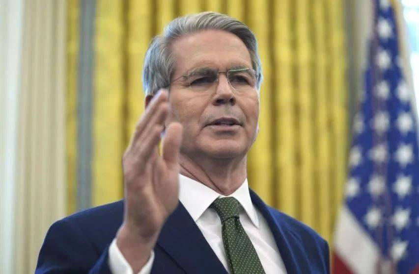 美国果然设下圈套<strong></p>
<p>原油股票代码</strong>,解禁芯片是“鸿门宴”?中方终于反应过来,中企被爆已收到通知