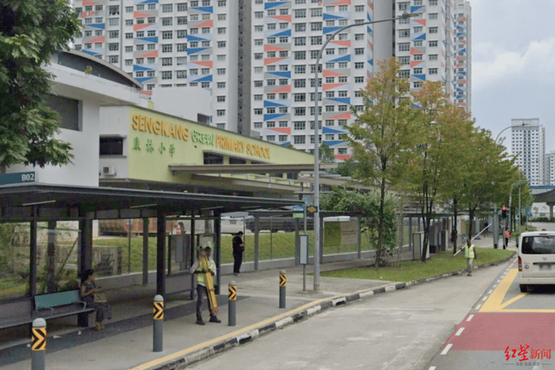 新加坡三名小学生因霸凌同学被停课<strong></p>
<p>原油期货行情实时行情</strong>,其中一人已被执行鞭刑