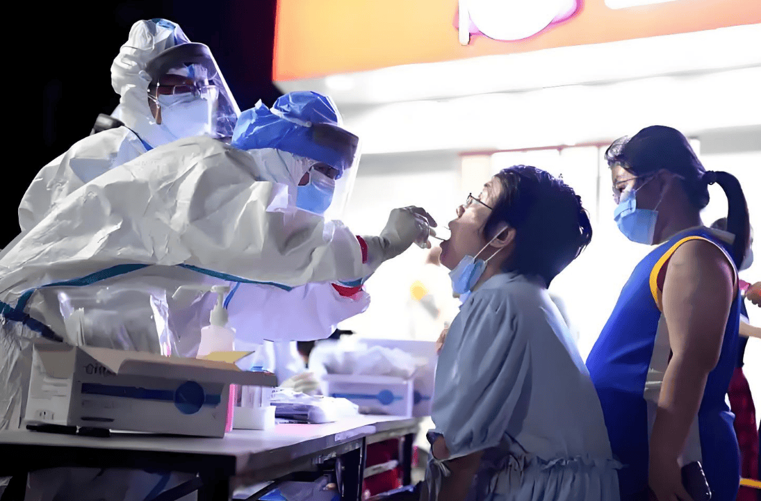 多地网友晒图：四五年前的核酸检测费用全额退款了<strong></p>
<p>原油大跌原因</strong>！