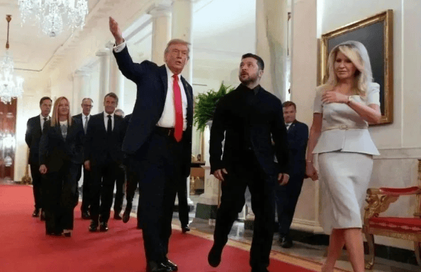 来不来9.3阅兵?特朗普正式官宣<strong></p>
<p>原油大跌原因</strong>,邀请函已发出,关键时刻喊话中国:先送美国一笔“大单”?