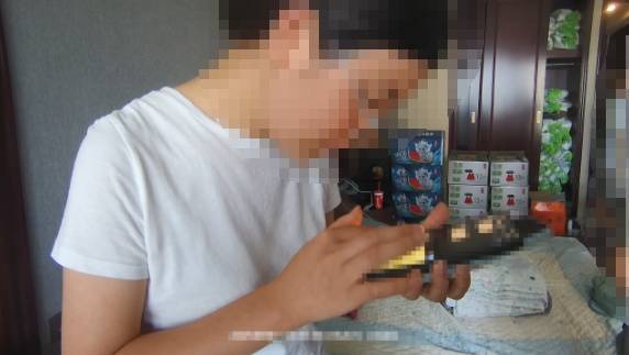 开学前<strong></p>
<p>原油大跌原因</strong>,杭州女老板接到某中学300盒燕窝大订单,结果差点损失14万元!警方紧急提醒