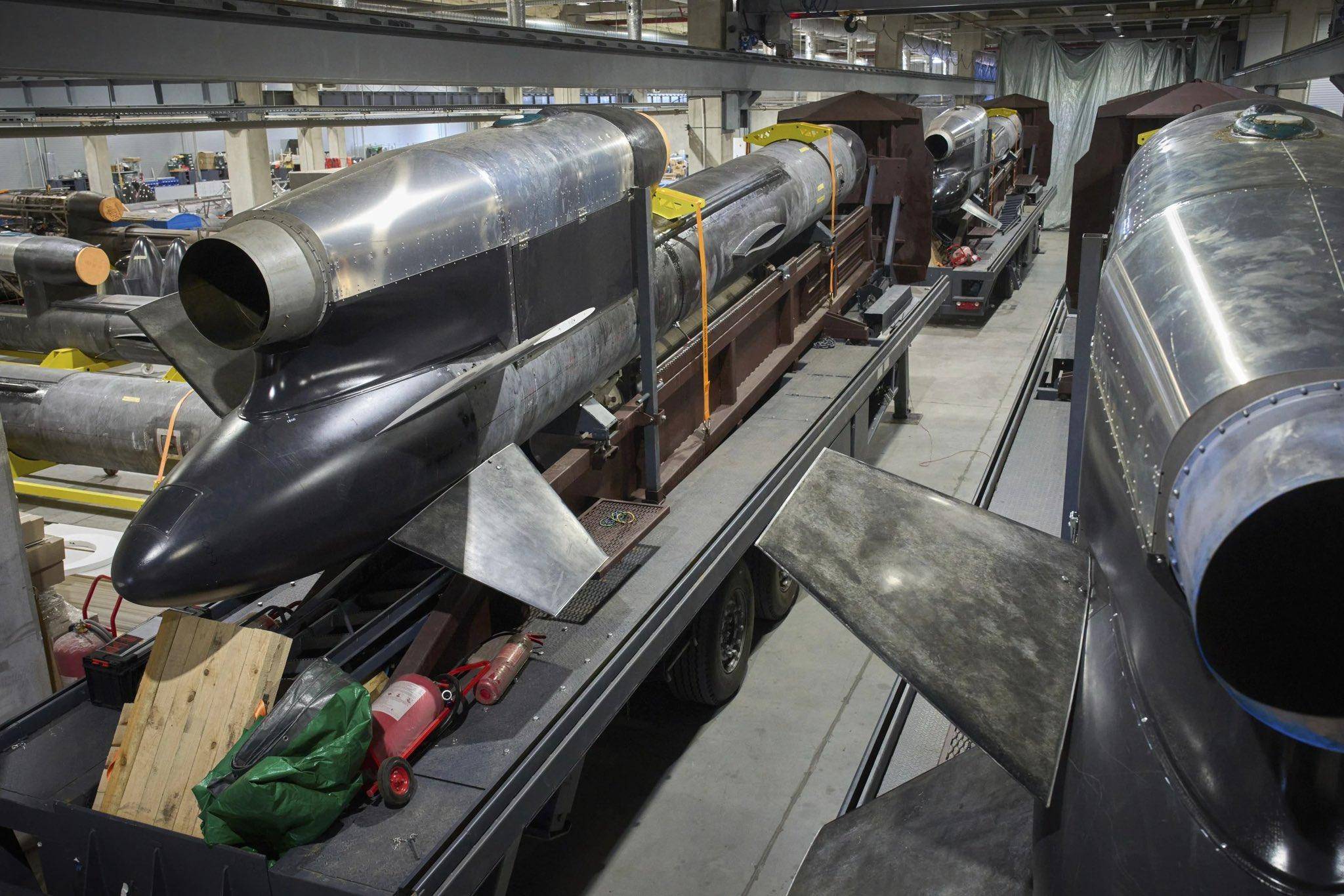 准备同归于尽？乌克兰为庆祝独立日亮出王炸底牌<strong></p>
<p>黄金国际价格</strong>，俄核电站又被炸