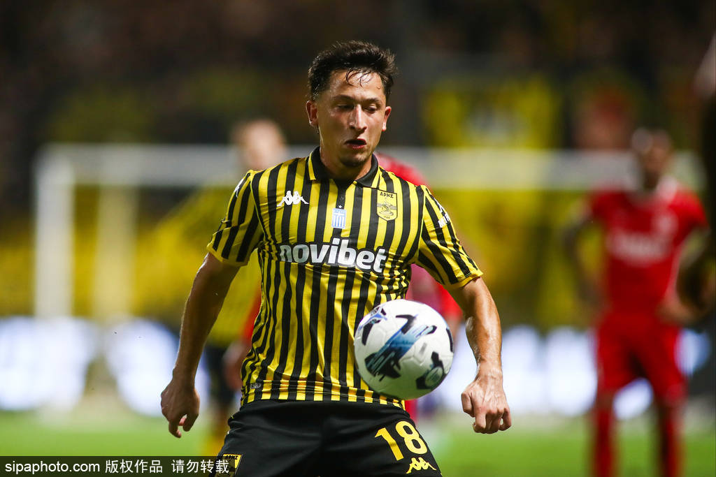 塔雷米转会风波:奥林匹亚科斯与国米达成协议<strong></p>
<p>黄金国际价格</strong>,球员意向成关键