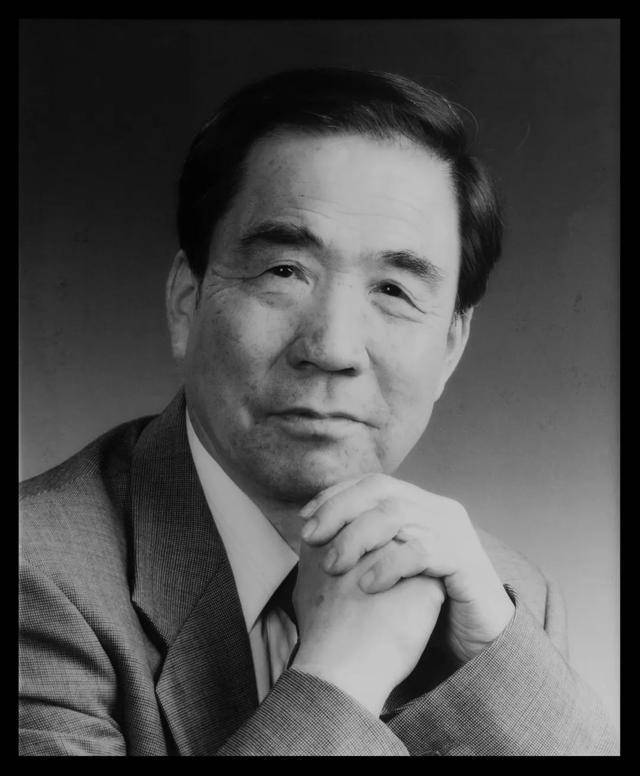 中国工程院院士、我国防空导弹专家<strong></p>
<p>黄金国际价格</strong>,于本水同志逝世