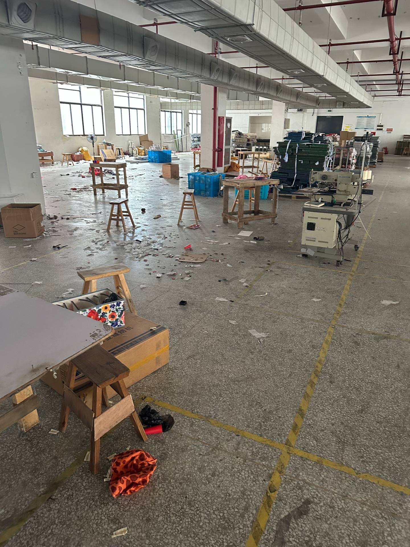 怕被员工举报<strong></p>
<p>黄金国际价格</strong>，义乌一老板关停15年工厂