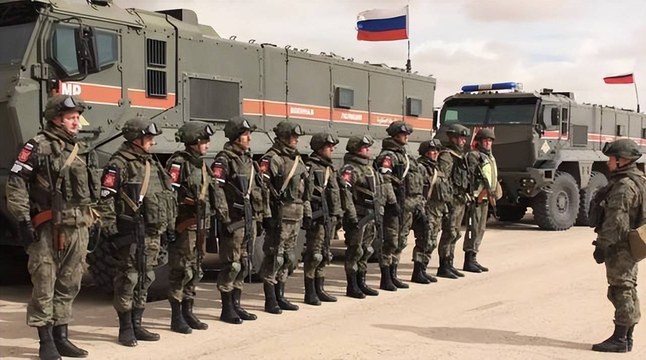 乌克兰骗了所有人<strong></p>
<p>黄金国际价格</strong>！主力部队神秘现身！突袭出击突破防线4公里