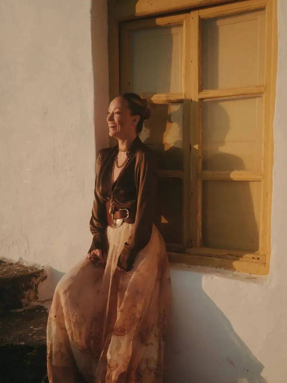 质感女人怎么都在穿这个颜色<strong></p>
<p>黄金国际价格</strong>？