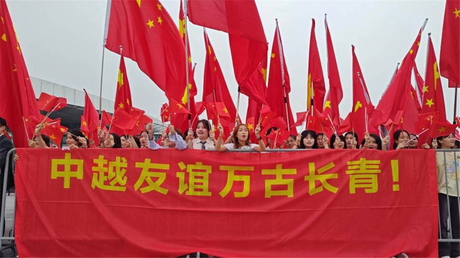 宅男金正恩要参加北京阅兵<strong></p>
<p>黄金</strong>,中方5大“兄弟”齐聚北京,日本懵了