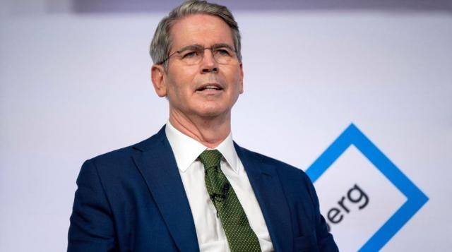 1.3亿人口大国将对华加税<strong></p>
<p>黄金</strong>，特朗普笑了，转头发现不妙，20国齐聚天津