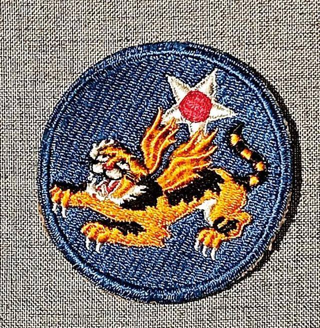 27岁的飞行员<strong></p>
<p>白银</strong>,留下遗书