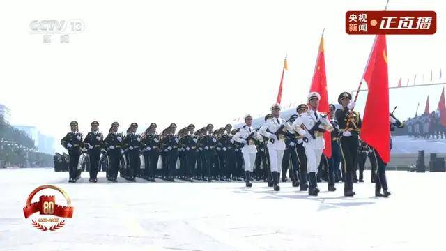 不装了<strong></p>
<p>聚查</strong>!一口气看完九三大阅兵武器装备!谁说我们一个也不认识?