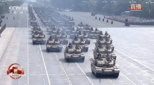 不装了<strong></p>
<p>聚查</strong>!一口气看完九三大阅兵武器装备!谁说我们一个也不认识?