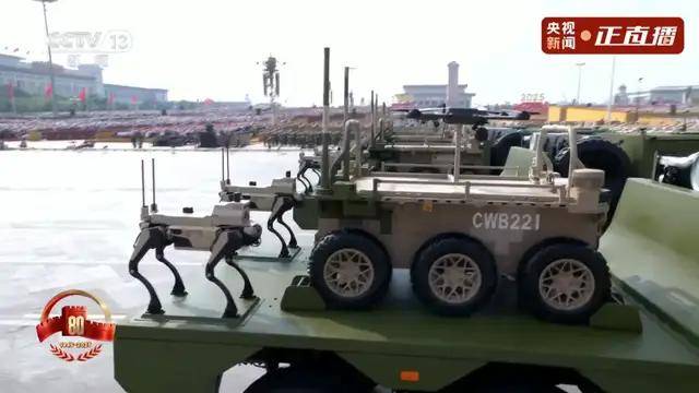 不装了<strong></p>
<p>聚查</strong>!一口气看完九三大阅兵武器装备!谁说我们一个也不认识?