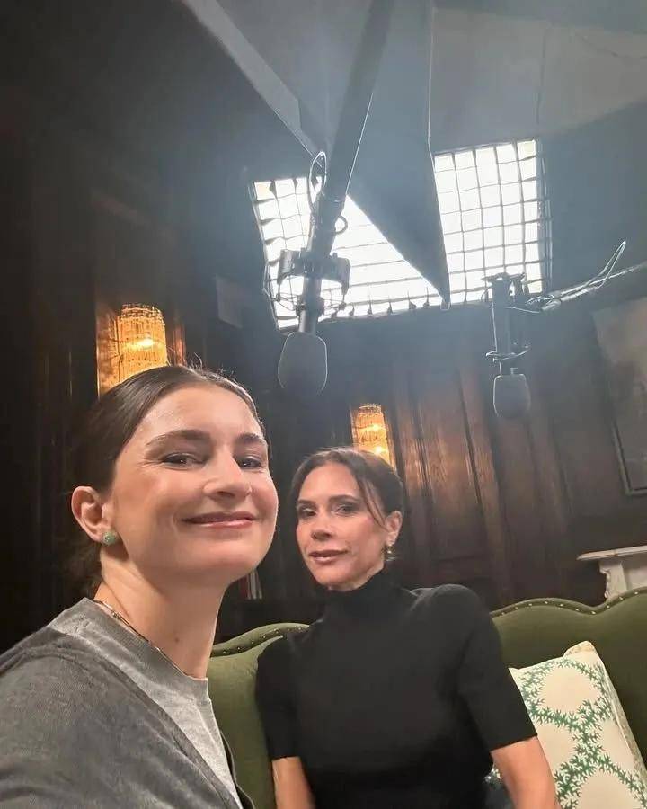 年近四十<strong></p>
<p>聚查</strong>，二孩妈妈，不骨感不时髦，却成了女魔头接班人