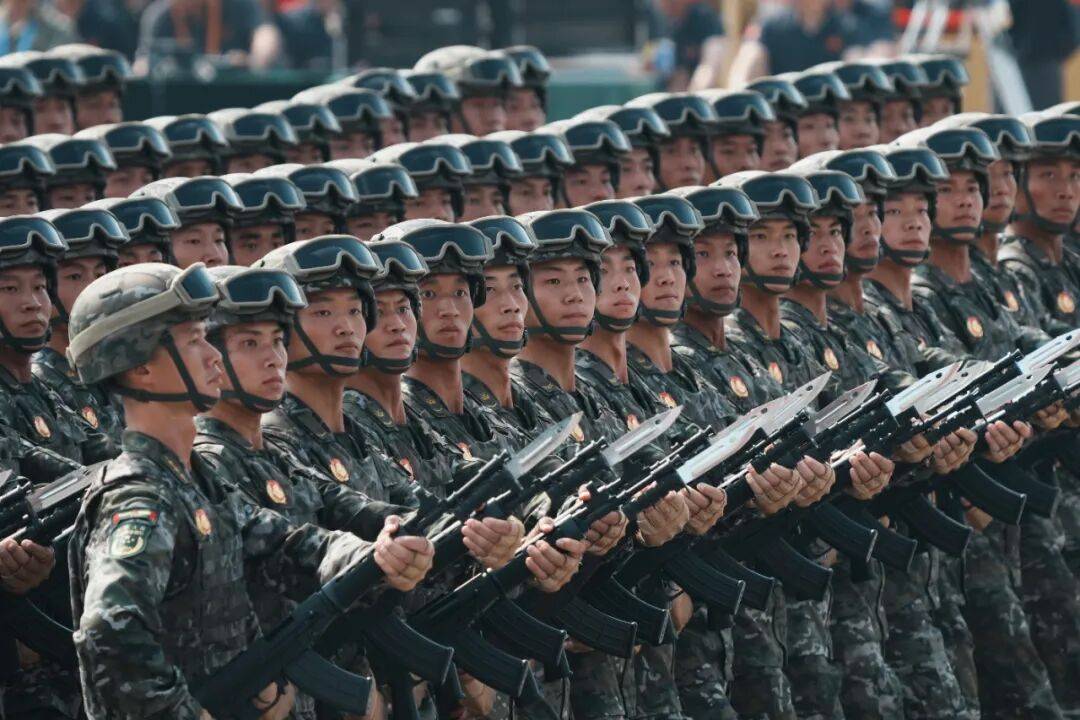 新华社出图<strong></p>
<p>聚查</strong>！