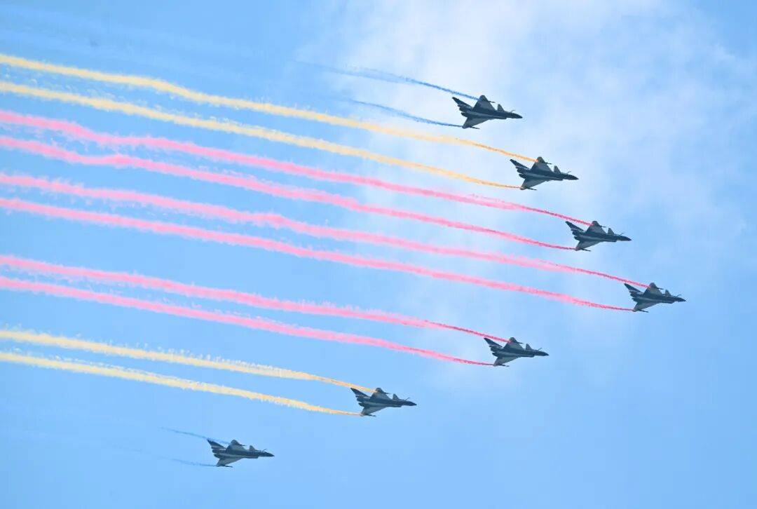 新华社出图<strong></p>
<p>聚查</strong>！