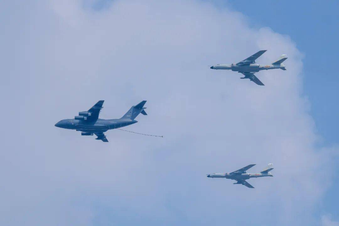 新华社出图<strong></p>
<p>聚查</strong>！