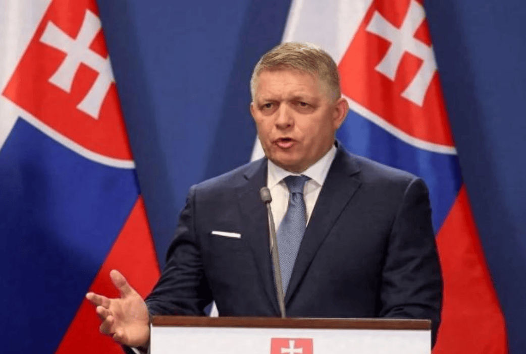 北约唯一来华参加抗战胜利80周年的领导人<strong></p>
<p>聚查</strong>,临行之前,说了句让欧洲汗颜的话