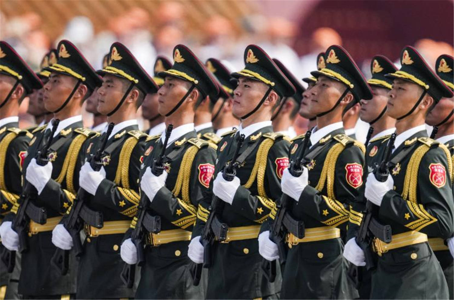 北京阅兵结束<strong></p>
<p>剧场</strong>,特朗普通告全球,一连说了6个“不”,中方太强了