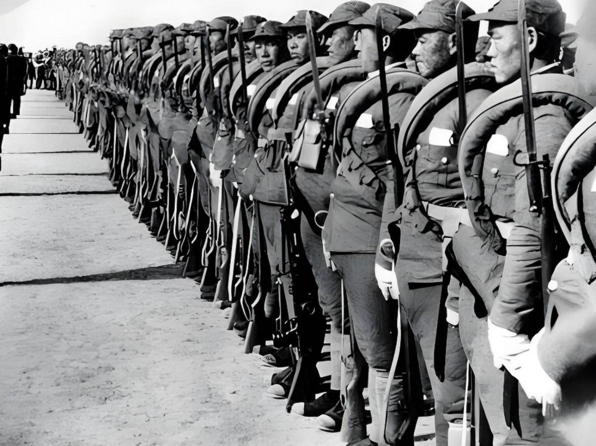 九三阅兵引发岛内震荡<strong></p>
<p>剧场</strong>,宋楚瑜紧急喊话大陆,应承诺不对台动用武力