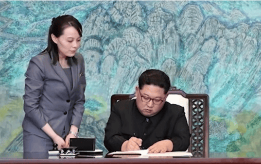 金正恩女儿首登国际舞台<strong></p>
<p>剧场</strong>，引爆接班传闻！英国首相被架空，工党内斗成全武行…