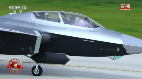 金灿荣:阅兵式上让<strong></p>
<p>剧场</strong>我大受震撼的五件大杀器