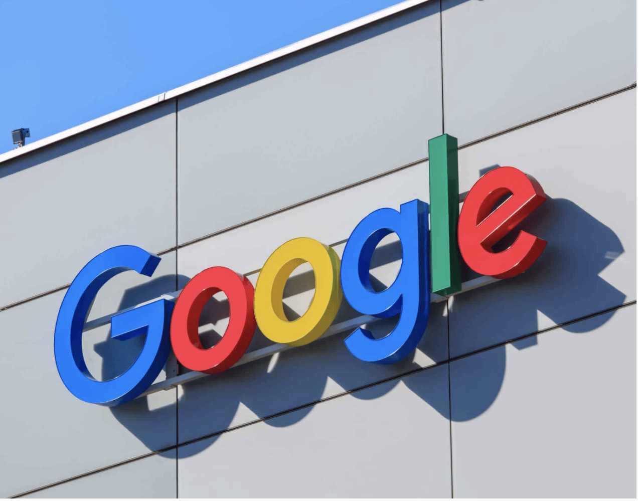 5年诉讼终落幕:谷歌保住Chrome与安卓<strong></p>
<p>剧场</strong>,市值暴涨1.2万亿,OpenAI “趁火打劫” 算盘落空