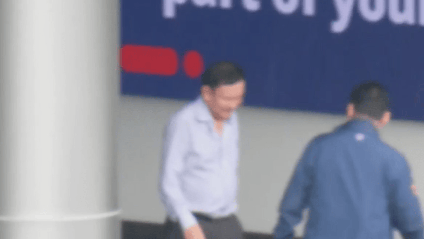 他信回泰国后<strong></p>
<p>重庆蜂芒云虚拟币</strong>，被判有罪，须重新服刑1年！泰国新总理选举当日，他曾飞去迪拜