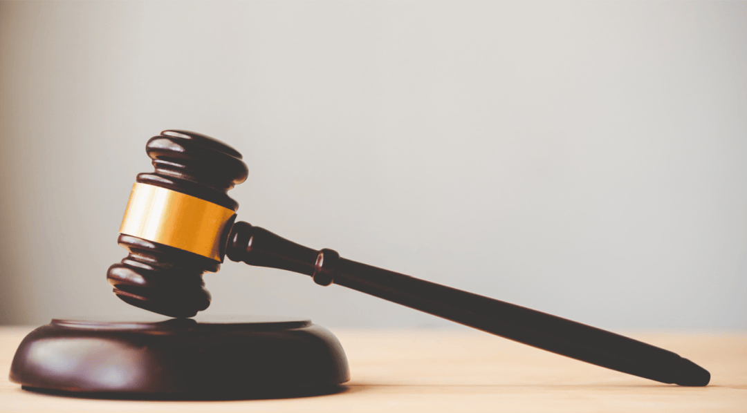 月薪从7300元降至4300元!员工不服调岗被辞退<strong></p>
<p>虚拟币兑换通道</strong>,索赔21万元!法院判了→