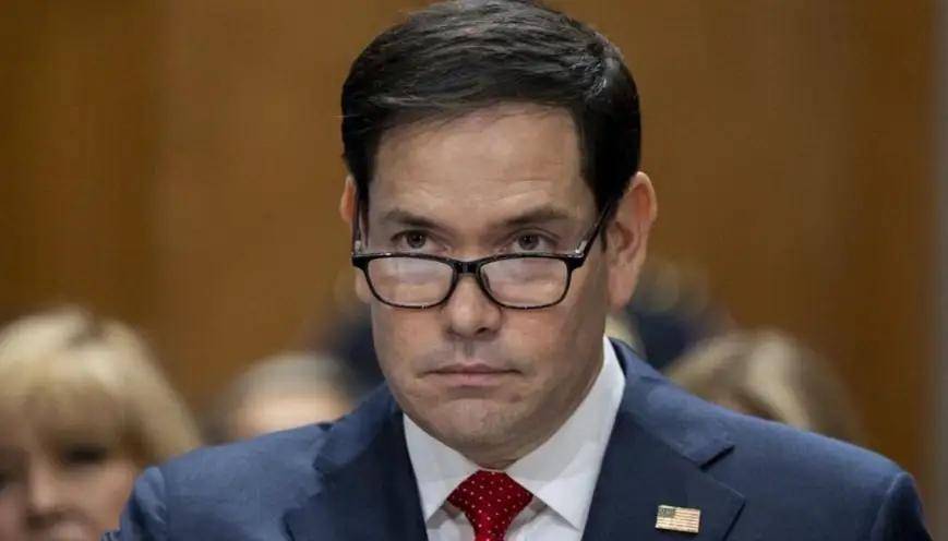 大鱼终于上钩<strong></p>
<p>传奇</strong>,中方将在黄岩岛展开大动作,老杜的预言会不会成真?