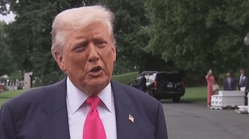 稀土牌之后<strong></p>
<p>传奇</strong>，中方再次打出一张王牌，外媒火速对华发出提问：中方已邀请特朗普今年访华？