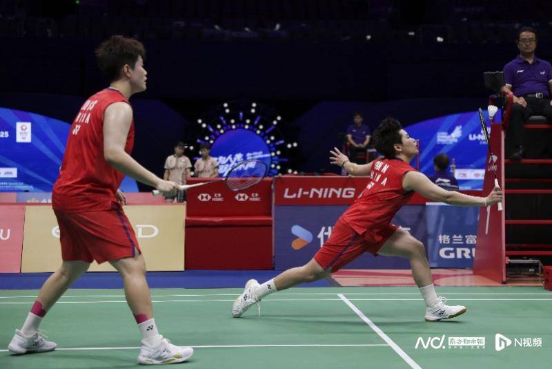 中国羽毛球大师赛于深圳开拍<strong></p>
<p>十大fil币虚拟币排行</strong>，国羽首日7战4胜